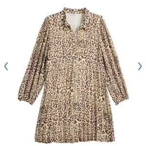 Women georgette collar pleated dress